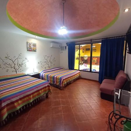 Hotel Dona Alicia Oaxaca Bagian luar foto