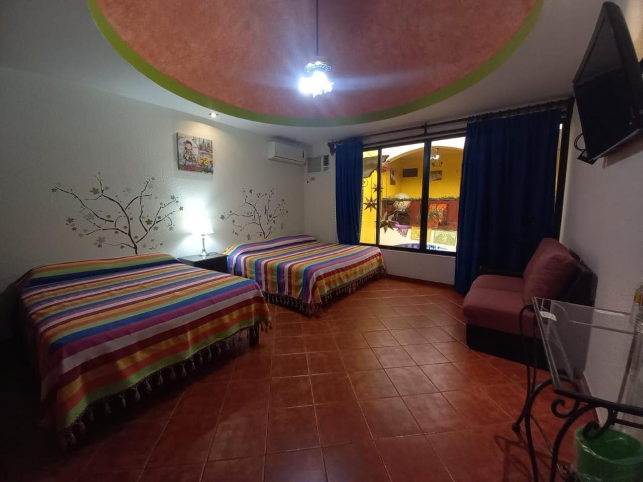Hotel Dona Alicia Oaxaca Bagian luar foto