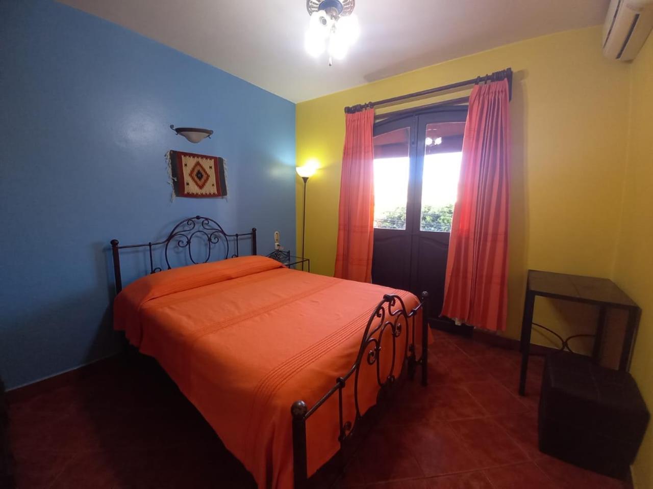 Hotel Dona Alicia Oaxaca Bagian luar foto